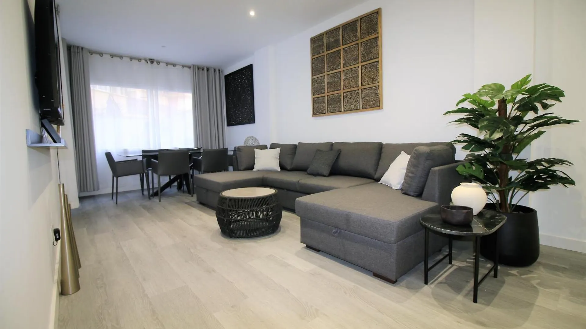 Modern And Equipped Apartment With A Wonderful Terrace Barcelona